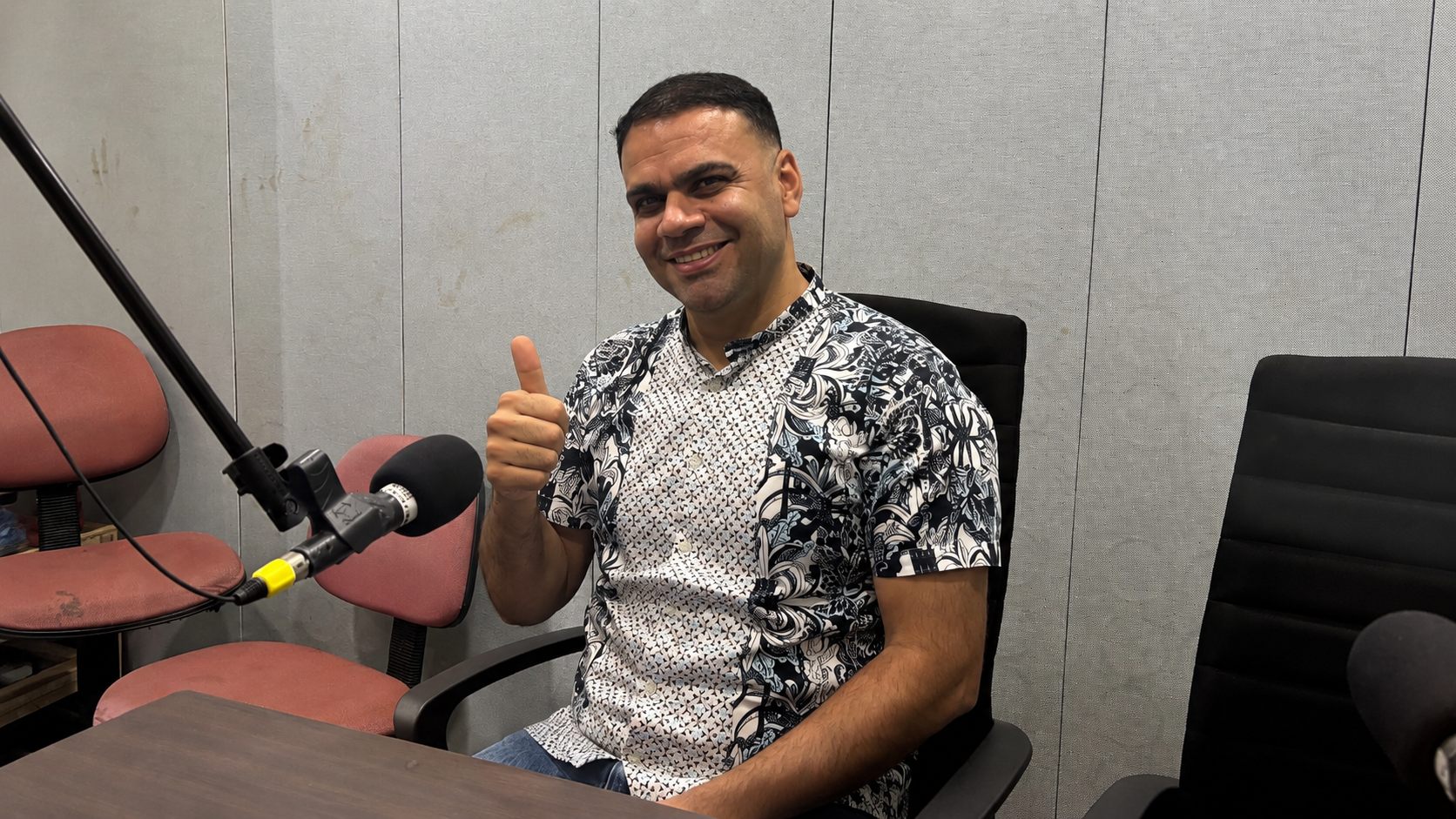 Featured image for “God is using Hamed, you and a heart language to make disciples in Indonesia”